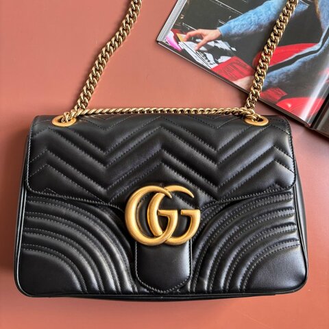 ::GUCCI:: 金屬GG Marmont 黑色皮革肩背包 斜背包 中號31公分