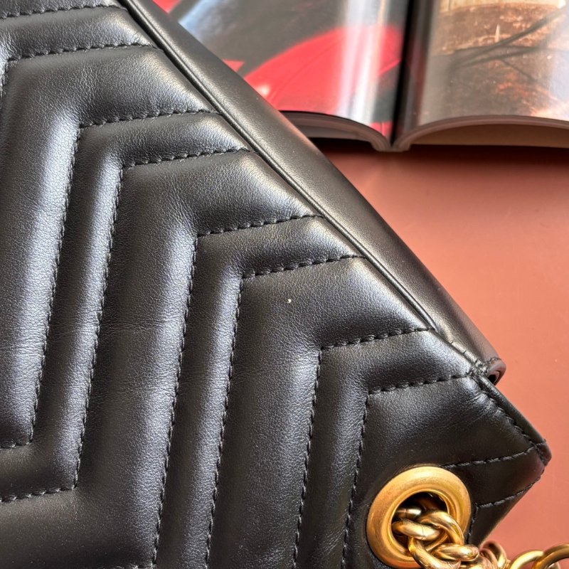 ::GUCCI:: 金屬GG Marmont 黑色皮革肩背包 斜背包 中號31公分-11