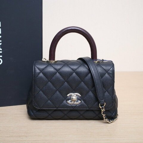 CHANEL CocoHandleMini19黑色荔枝牛皮晶片開淺金扣蜥蜴壓紋手柄肩背包