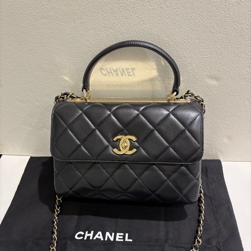 Chanel Trendy cc黑羊皮淡金釦手提斜背包-0