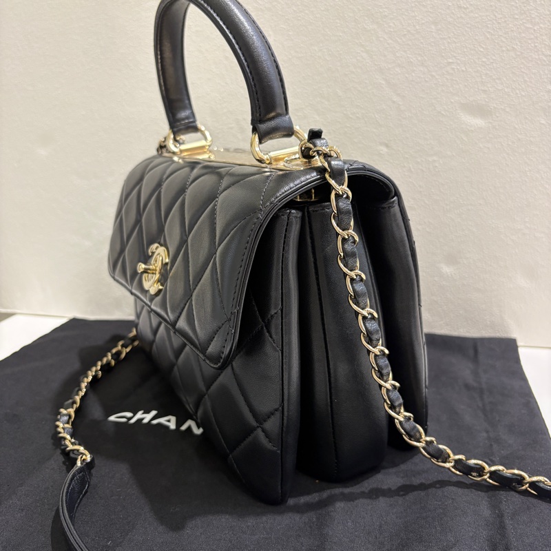 Chanel Trendy cc黑羊皮淡金釦手提斜背包-1