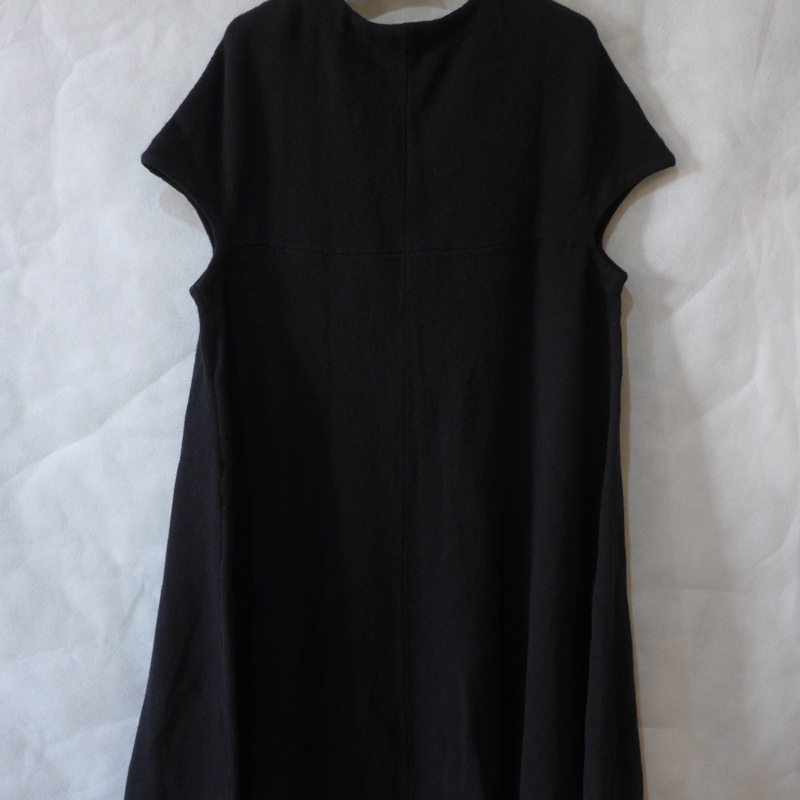 ALENCIAGA黑色羊毛短洋裝-4