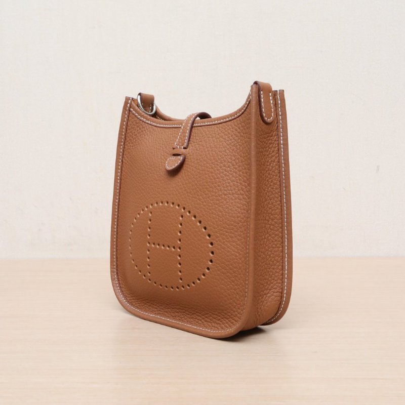 HERMES EvelyneMini1637金棕色TC皮W刻銀扣肩背包-2