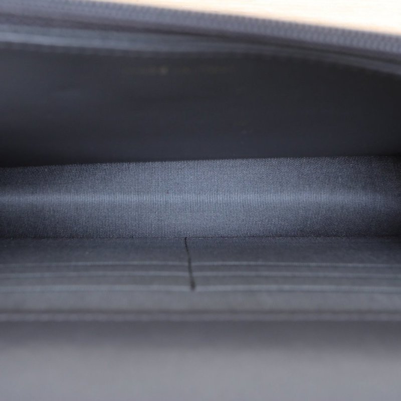 CHANEL 19BAG吸扣WOC19灰色羊皮晶片開金銀扣肩背包-3