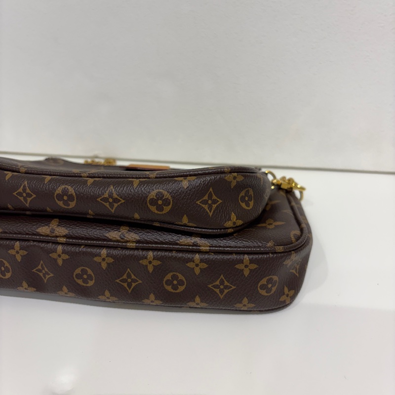 Lv 原花五合一綠背帶-5