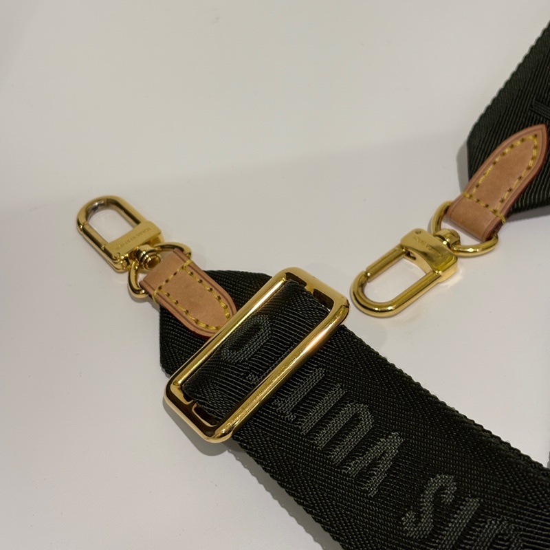 Lv 原花五合一綠背帶-8