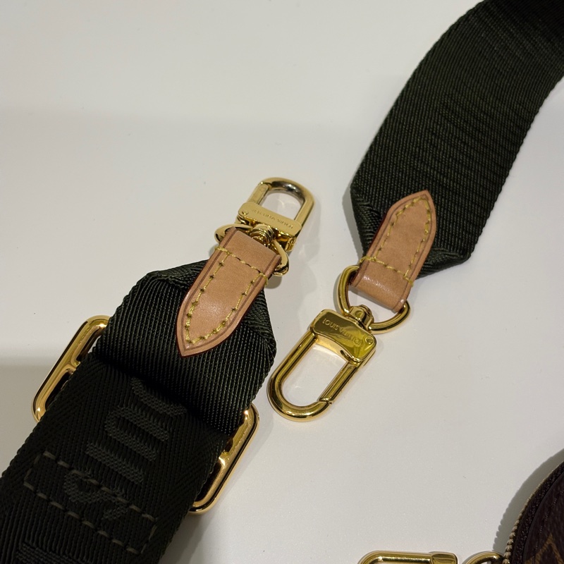 Lv 原花五合一綠背帶-9