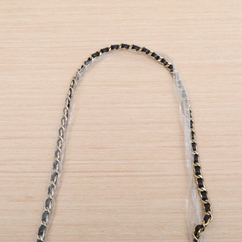 CHANEL 黑色羊皮晶片開金扣淺CF手提大mini新款硬底肩背包-2