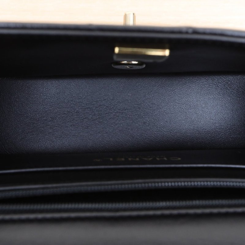 CHANEL 黑色羊皮晶片開金扣淺CF手提大mini新款硬底肩背包-3