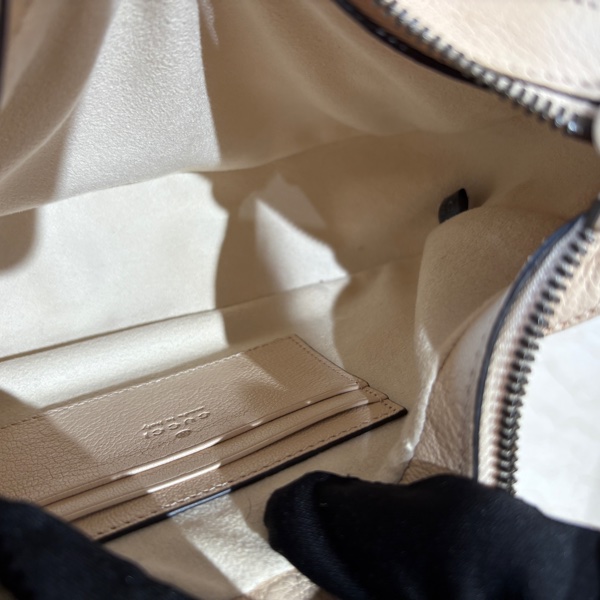 【優雅質感日常首選】Gucci Aphrodite 米白色雙G手提包|復古腋下設計|可肩背斜背|義大利製精品女包-8