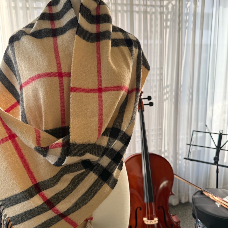 (精品特價優惠 )🌸Burberry 經典格紋羊毛大披肩/圍巾🧣-8