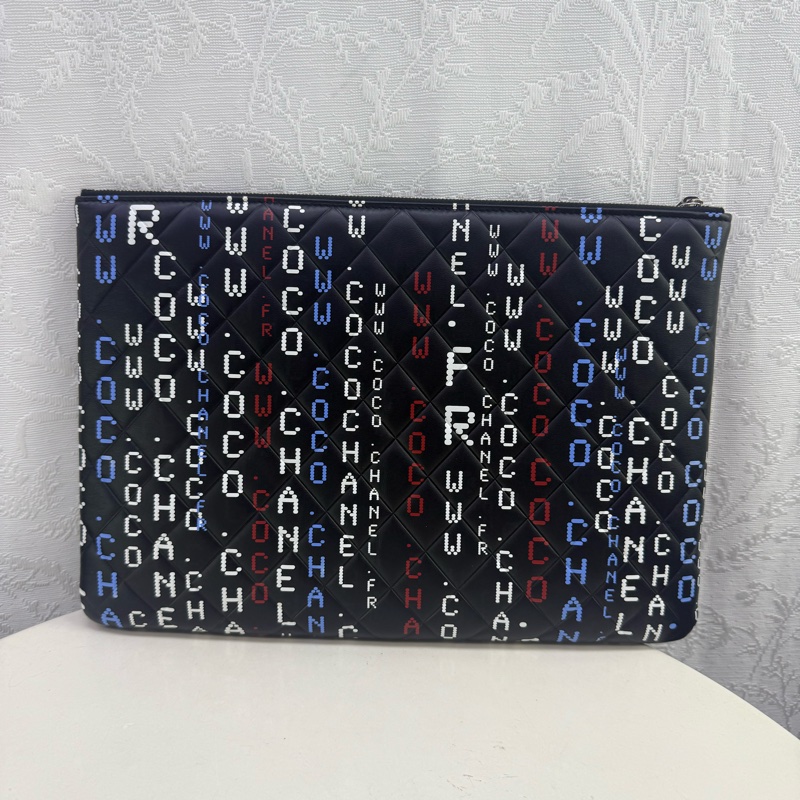 Chanel Clutch Bag ( 未使用品）-6