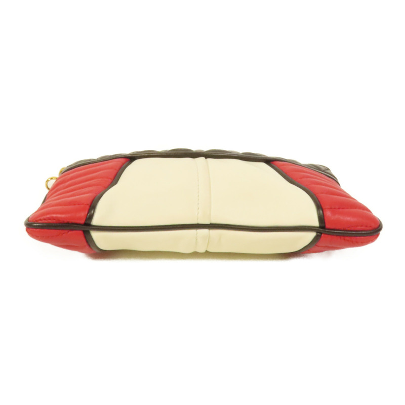 Miu Miu 羊皮皮革Pouch金扣手拿包-3