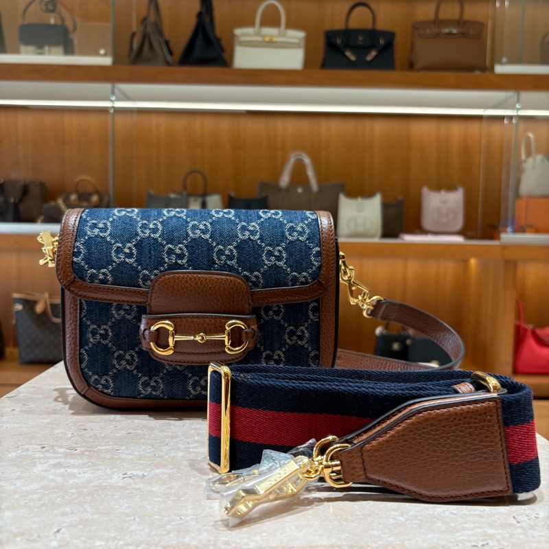 【經典復刻・時尚靈魂】Gucci 1955 Horsebit 馬銜釦 GG 帆布配皮肩背包|雙背帶設計|復古藍紅織帶|義大利製造匠心精品-0