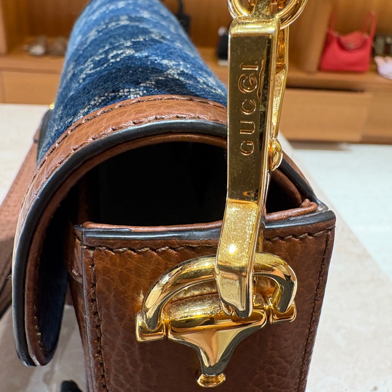 【經典復刻・時尚靈魂】Gucci 1955 Horsebit 馬銜釦 GG 帆布配皮肩背包|雙背帶設計|復古藍紅織帶|義大利製造匠心精品-11