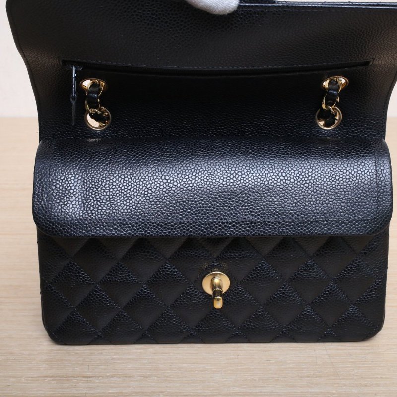 CHANEL CF口蓋包小號23黑色荔枝牛皮晶片開金扣菱格紋肩背包-2