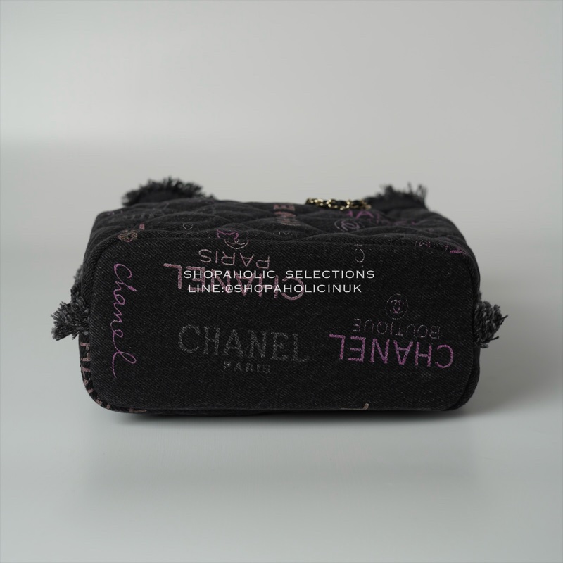Chanel 22P黑色塗鴉牛仔水桶包大號AS3027-6