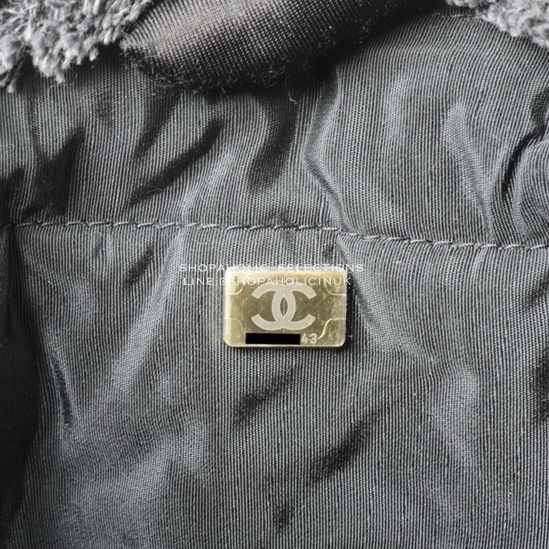 Chanel 22P黑色塗鴉牛仔水桶包大號AS3027-11