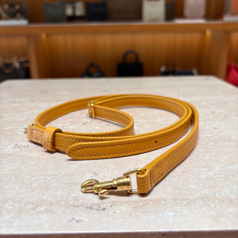 【經典不敗、優雅出行】CELINE NANO 鯰魚包|黃咖皮革|法式質感小號手提斜背包 20cm-15