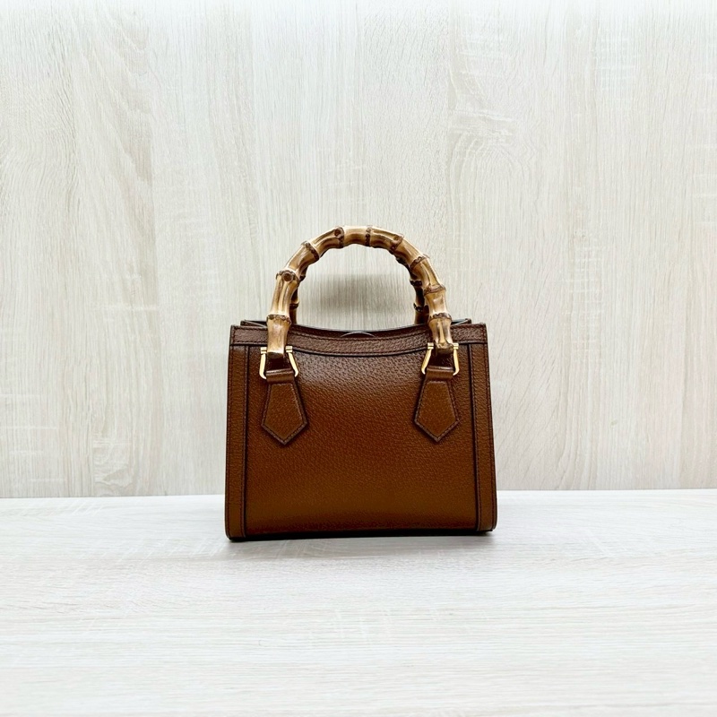 Gucci咖啡色牛皮竹節款Diana迷你手提側背包702732-1