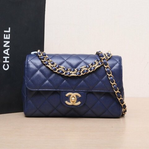 CHANEL 藍色荔枝牛皮晶片開金扣25PCF手柄口蓋包肩背包