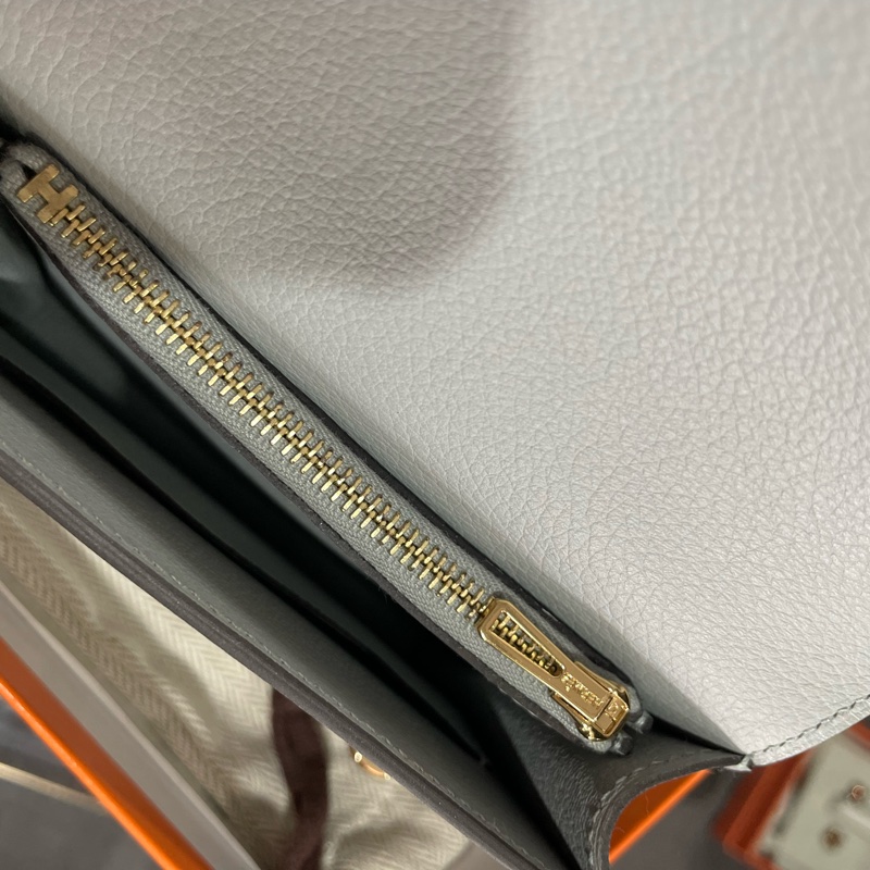 Hermes Roulis Slim 金扣錢包-11
