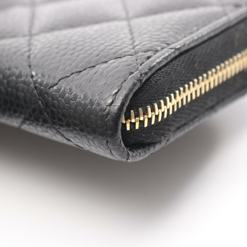 香奈兒經典款拉鍊零錢包,絎縫粒面小牛皮,黑色,二手,金色五金配件。-6