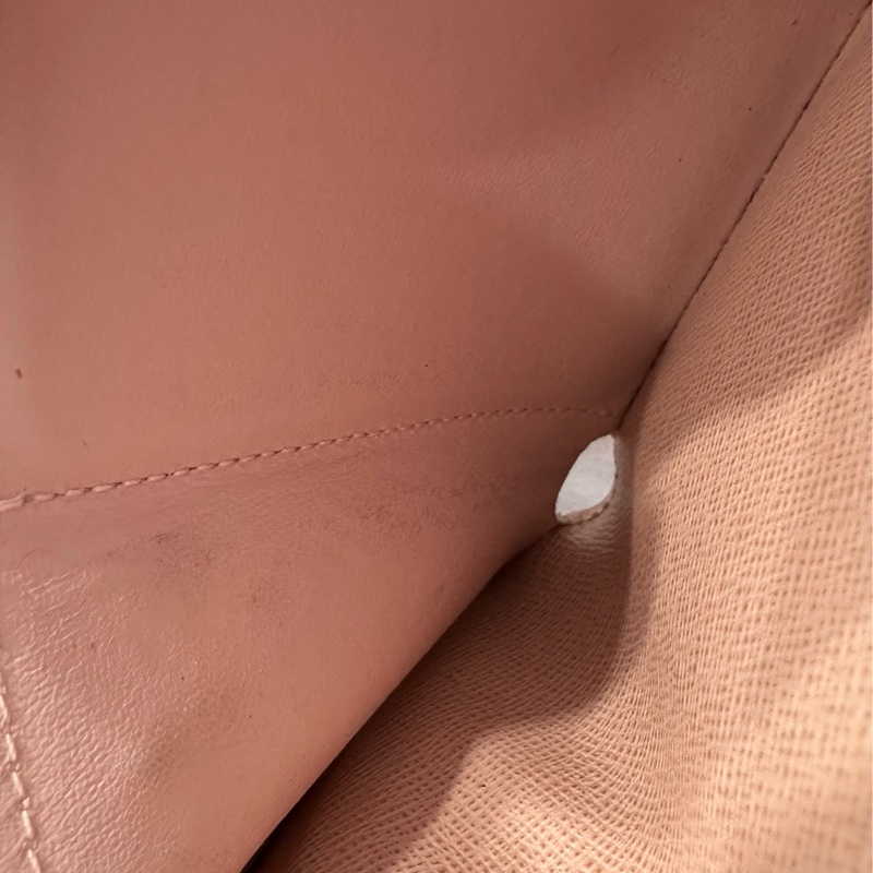 LV 三折短夾 粉 正常使用痕跡-18