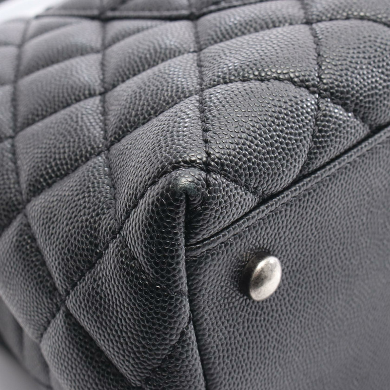 香奈兒 Coco 29 頂部手柄翻蓋絎縫手提包,粒面皮革,黑色,二手,帶五金配件-7