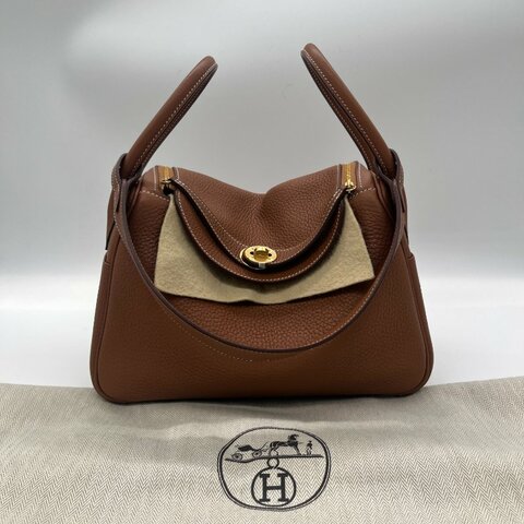 超級新🌟Hermès 愛馬仕 Lindy 26 棕色 牛皮金扣 手提包 肩背包
