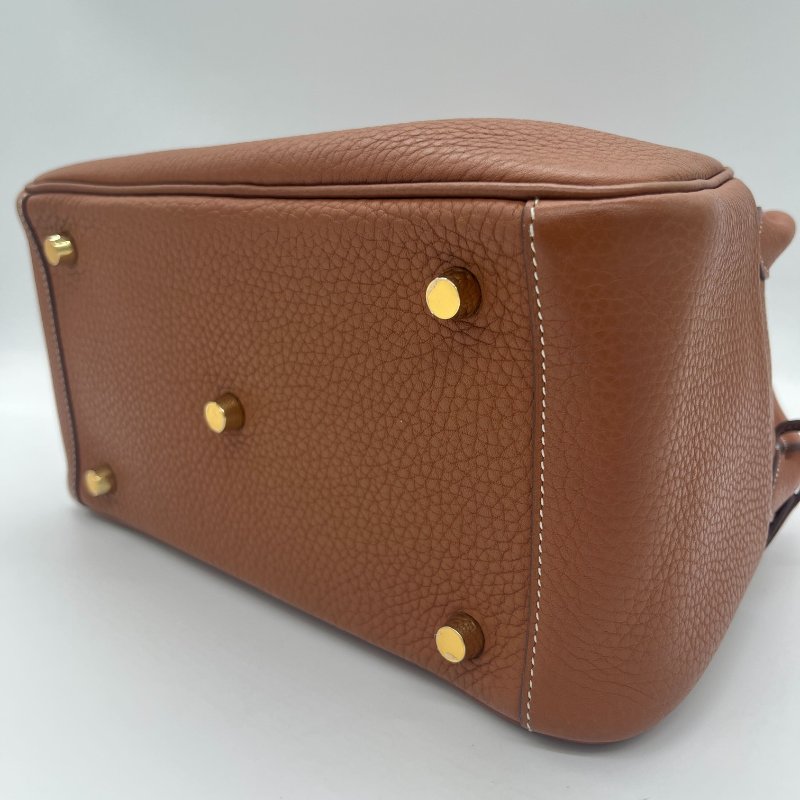 超級新🌟Hermès 愛馬仕 Lindy 26 棕色 牛皮金扣 手提包 肩背包-8