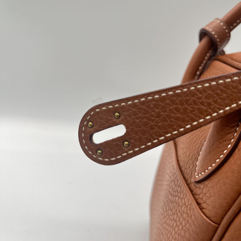 超級新🌟Hermès 愛馬仕 Lindy 26 棕色 牛皮金扣 手提包 肩背包-13
