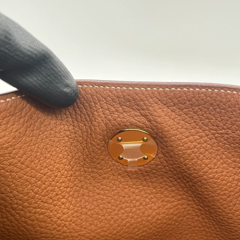 超級新🌟Hermès 愛馬仕 Lindy 26 棕色 牛皮金扣 手提包 肩背包-16