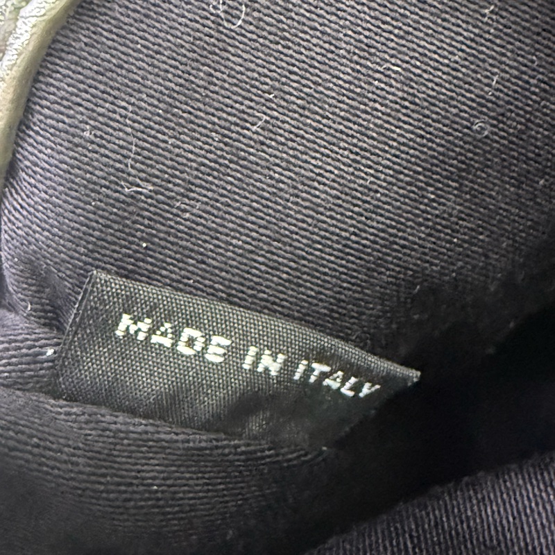 Miu Miu Matelass shoulder Bag-1