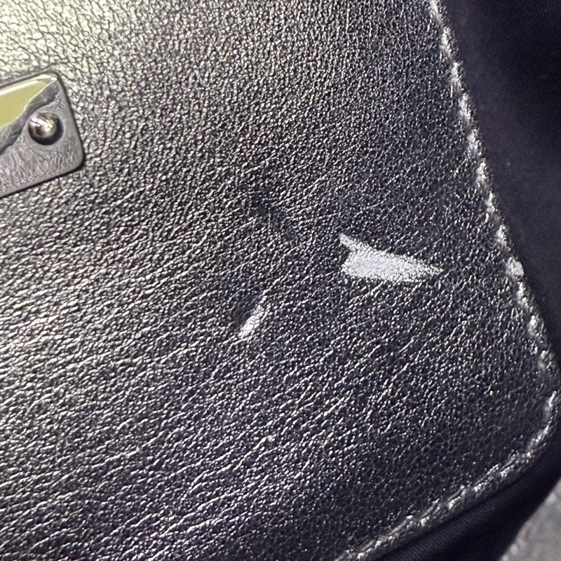 Miu Miu Matelass shoulder Bag-3