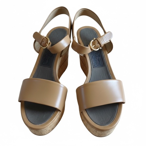 Farragamo拿鐵色牛皮厚底鞋 7 1/2c