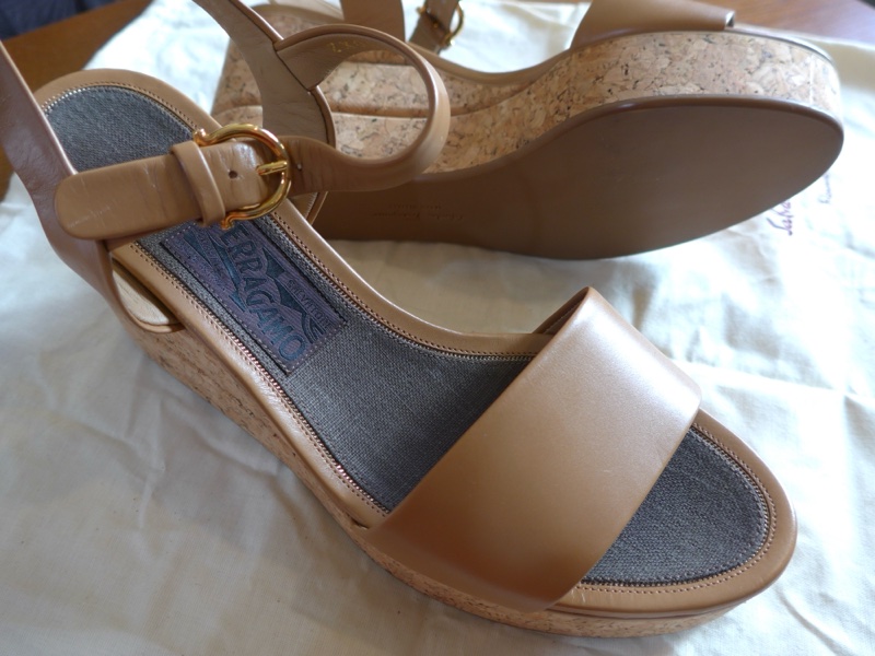 Farragamo拿鐵色牛皮厚底鞋 7 1/2c-2