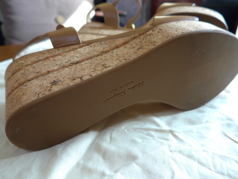 Farragamo拿鐵色牛皮厚底鞋 7 1/2c-3