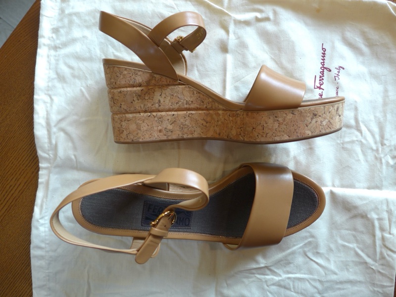 Farragamo拿鐵色牛皮厚底鞋 7 1/2c-5