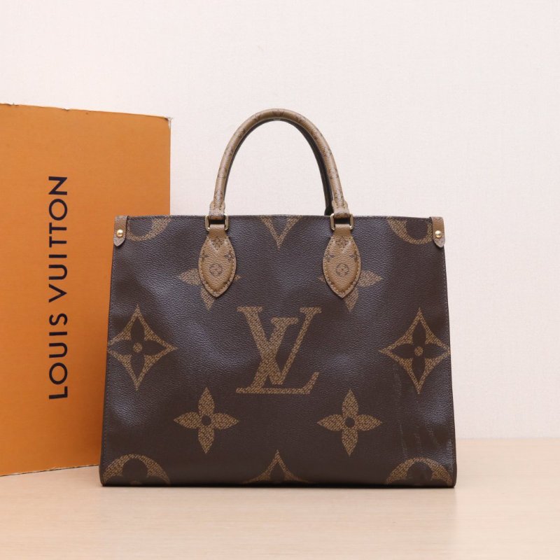 LOUIS VUITTON Onthego中號35老花PVC晶片肩背包-0