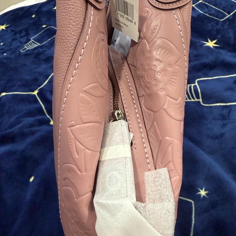 全新!特價!超美雕花!Coach 肩背包 乾燥玫瑰粉💕 托特包/腋下包-2