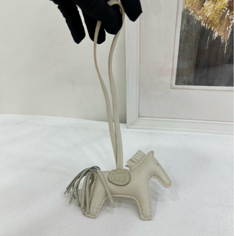 Hermes 愛馬仕 小馬touch吊飾,搭配鱷魚皮馬鞍-2