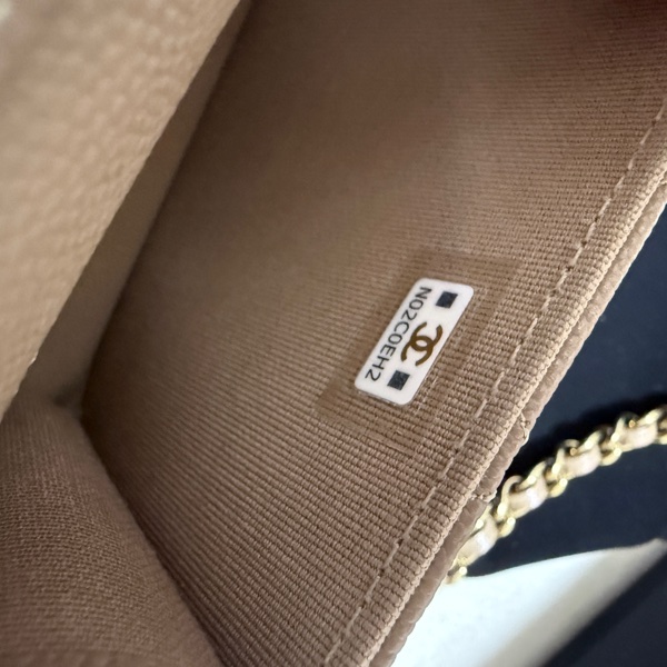 chanel奶茶mini鏈條包-8