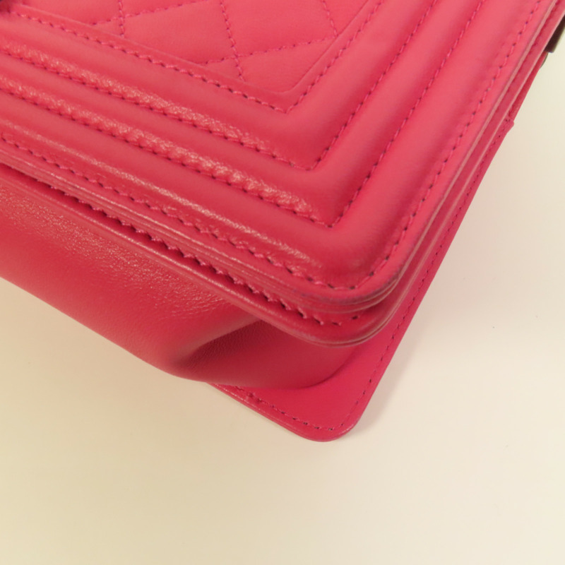 CHANEL 羊皮皮革Boy 25鏈帶肩背袋-13