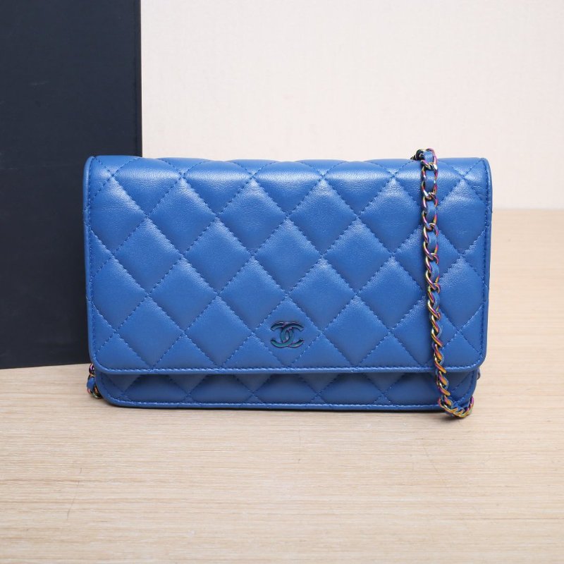 CHANEL CFWOC19藍色羊皮30開幻彩扣肩背包-0