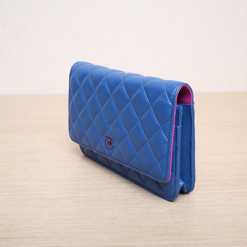 CHANEL CFWOC19藍色羊皮30開幻彩扣肩背包-4