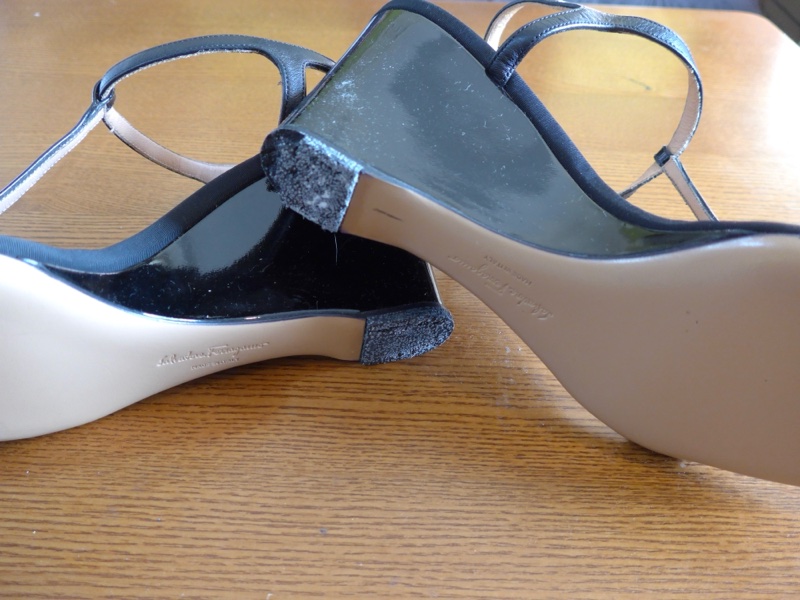 Ferragamo logo金色鏈帶涼鞋 7 1/2D-3