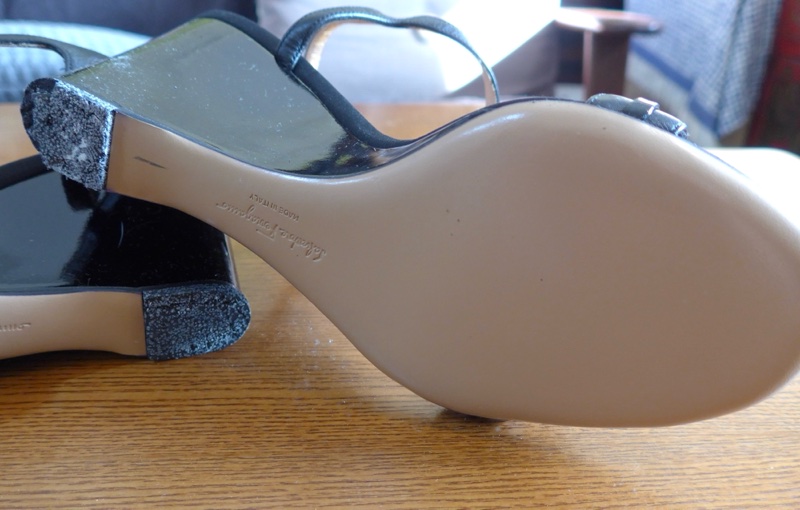 Ferragamo logo金色鏈帶涼鞋 7 1/2D-4