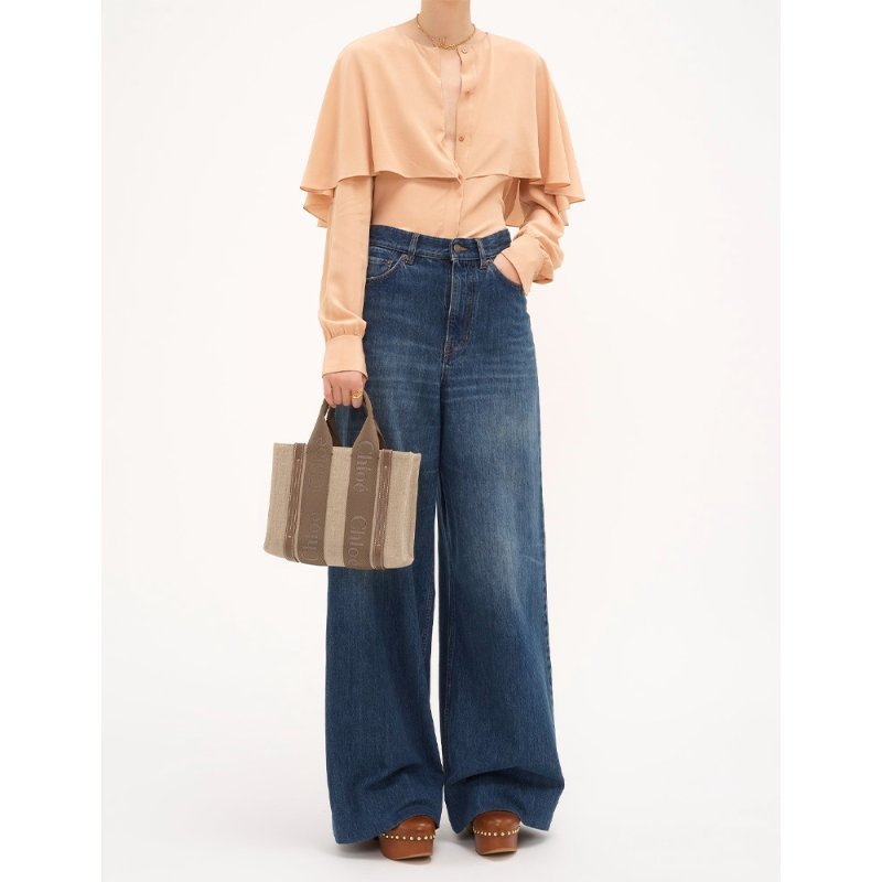 Chloe Small Woody Tote Bag for Women in Dark Nut (CHC23AS397L17-29X)-3