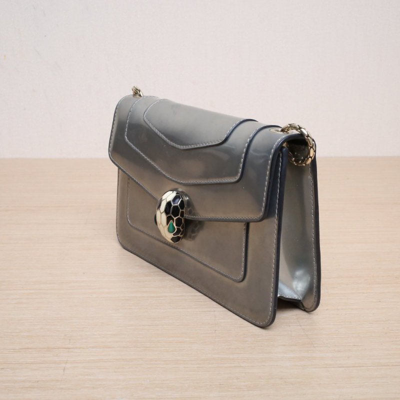 BVLGARI SerpentiForever蛇頭包woc22銀色牛皮肩背包-4